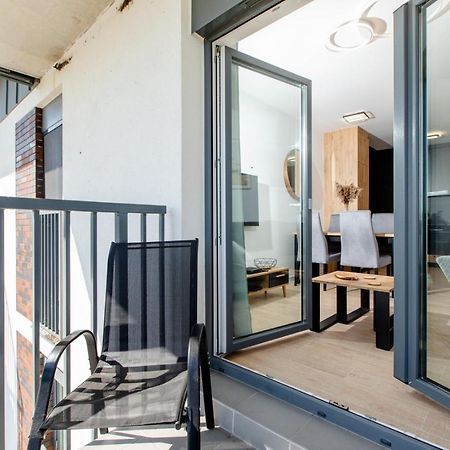 Apartament Grafitowy By Major Domus Club Dziwnów Eksteriør bilde